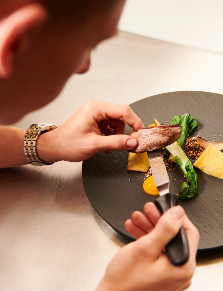 CHEF APPRENTICESHIPS