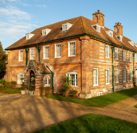 <strong><span class="NormalTextRun SCXW160822270 BCX8">Family Reunions</span></strong>