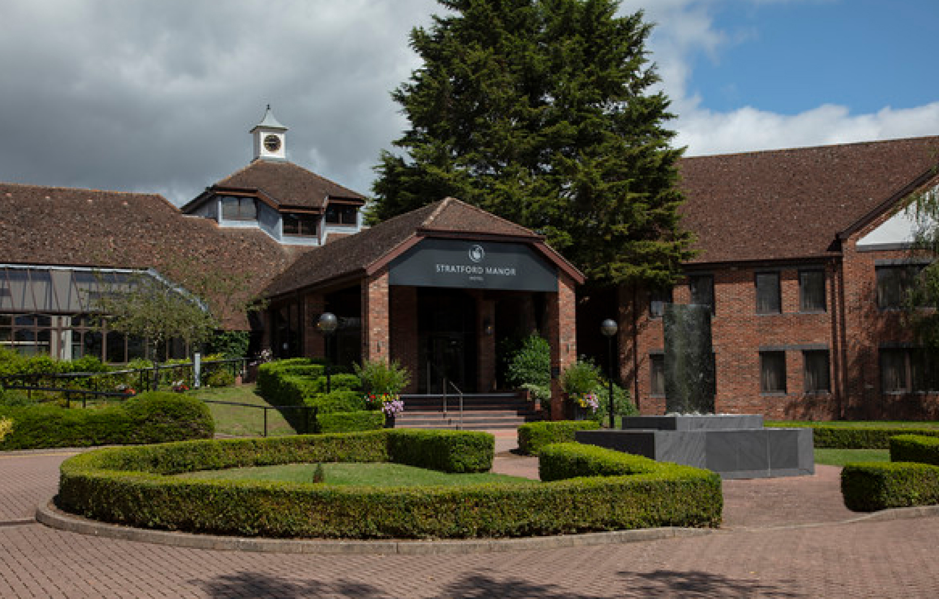 Stratford Manor Hotel