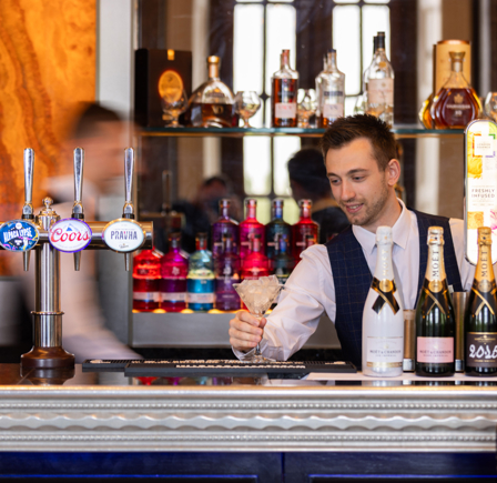 <strong>FIND YOUR FUTURE WITH Q</strong>